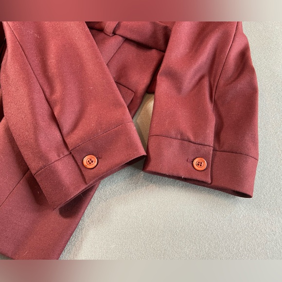 Rodier wool Blazer, belted and buttoned, front pockets, size 16 - Picture 10 of 11